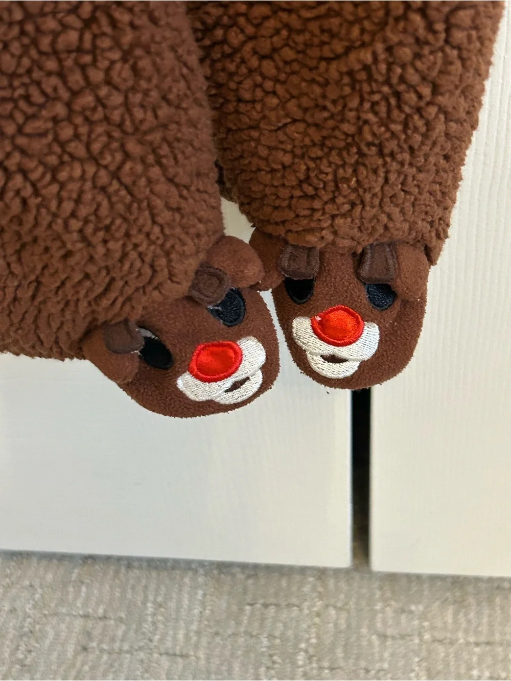 N/A cozy brown